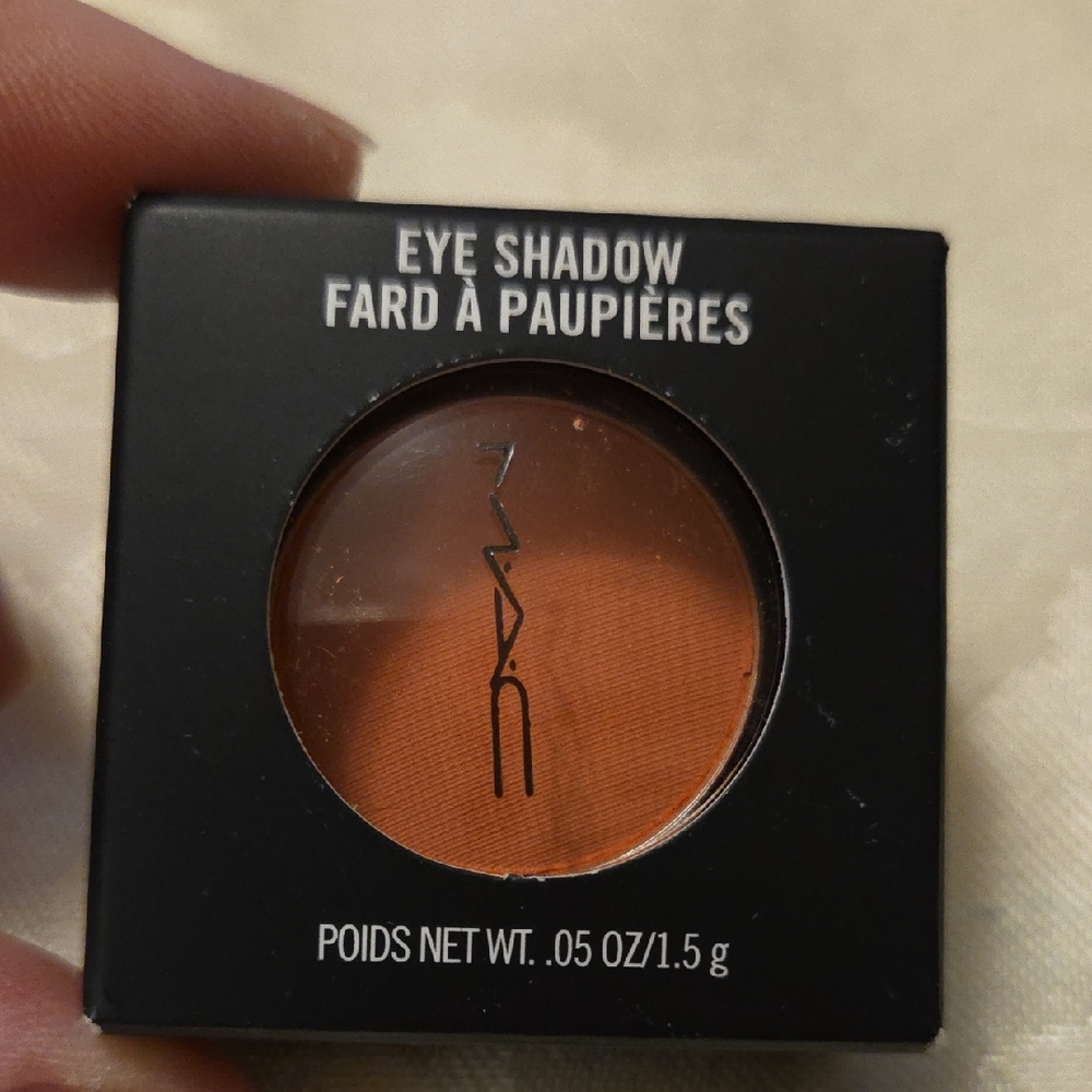 MAC Eye Shadow in Warm Orange